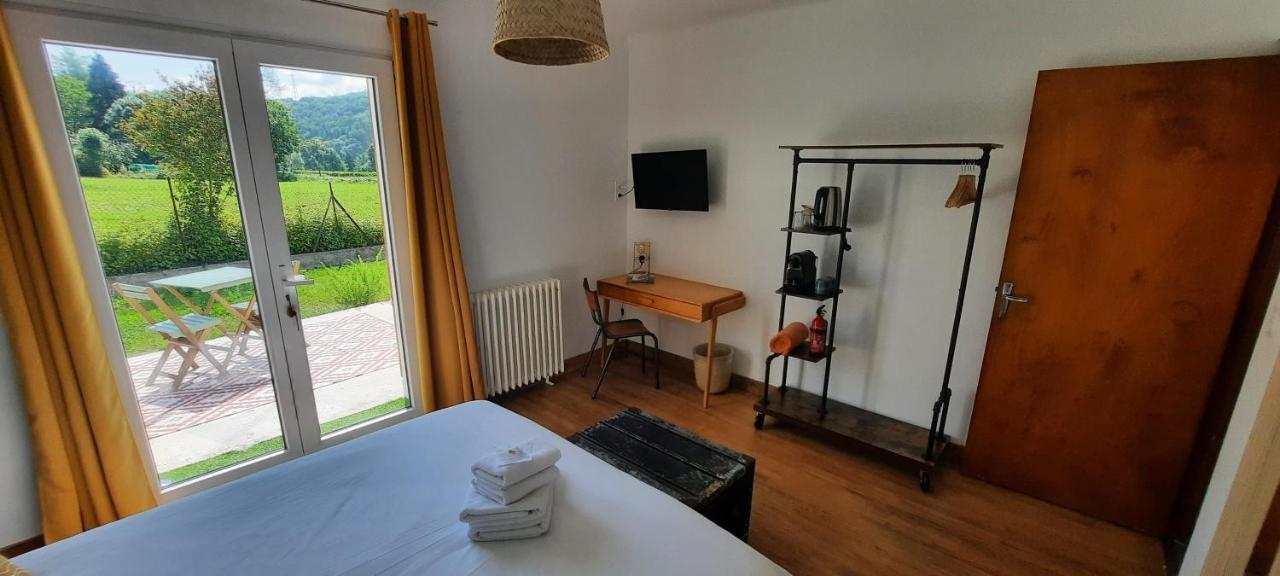Le Jardin De Moulis, Saint Girons, Ariege, Pyrenees, Bed and Breakfast Εξωτερικό φωτογραφία